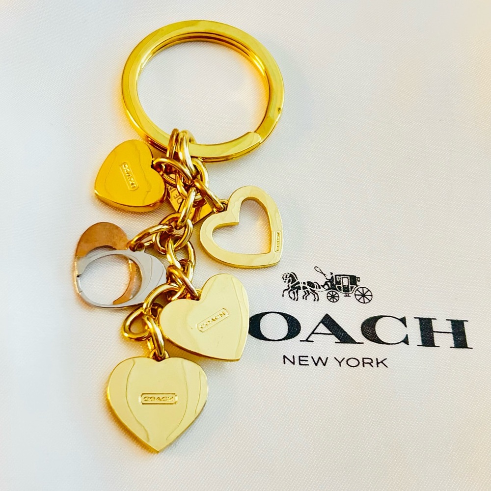 💰SOLD💰RARE Coach Heart Charm Keychain/ Bag Charm - Picture 4 of 7